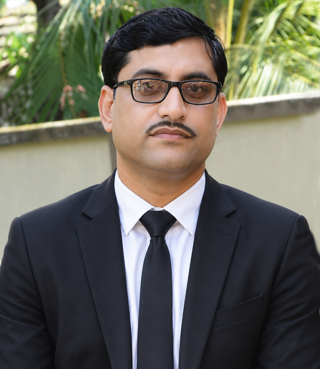 Dr. SAMIRAN GANGULLY